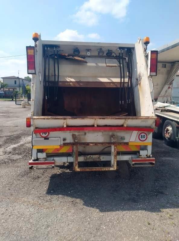 VOLVO FL 6 15 4X2 COMPATTATORE