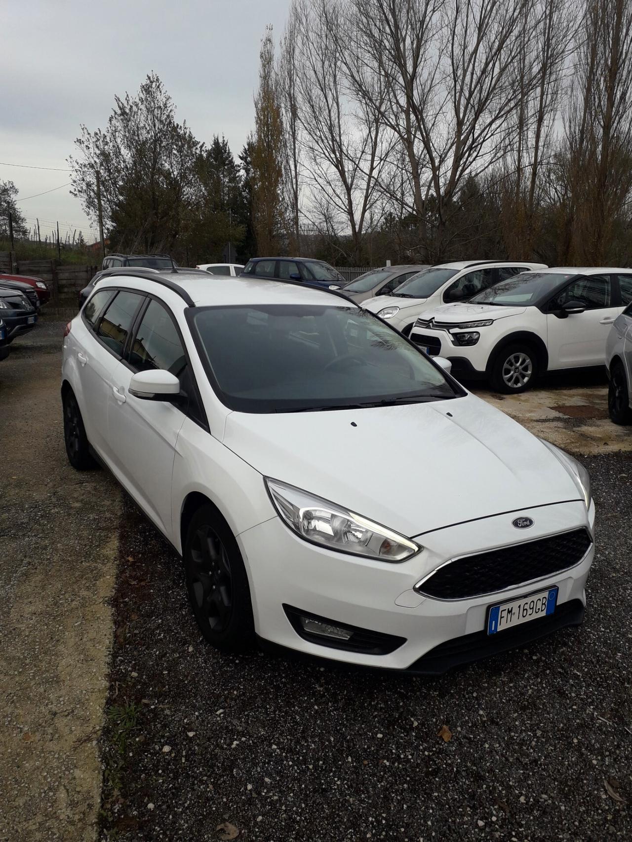 Ford Focus 1.5 TDCi 120 CV SW 018