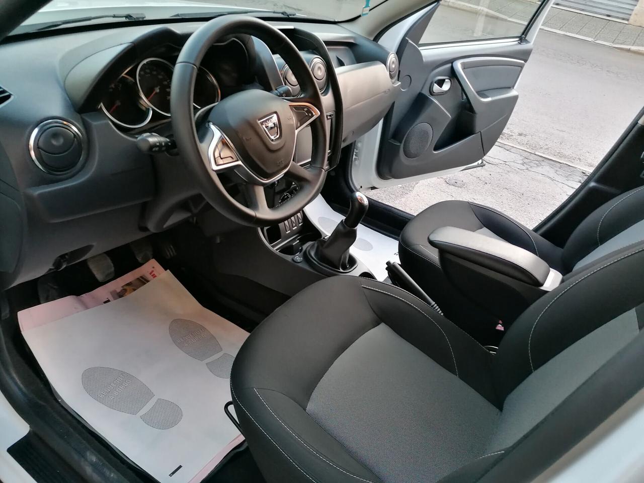 Dacia Duster 1.6 115CV Start&Stop 4x2 GPL Lauréate