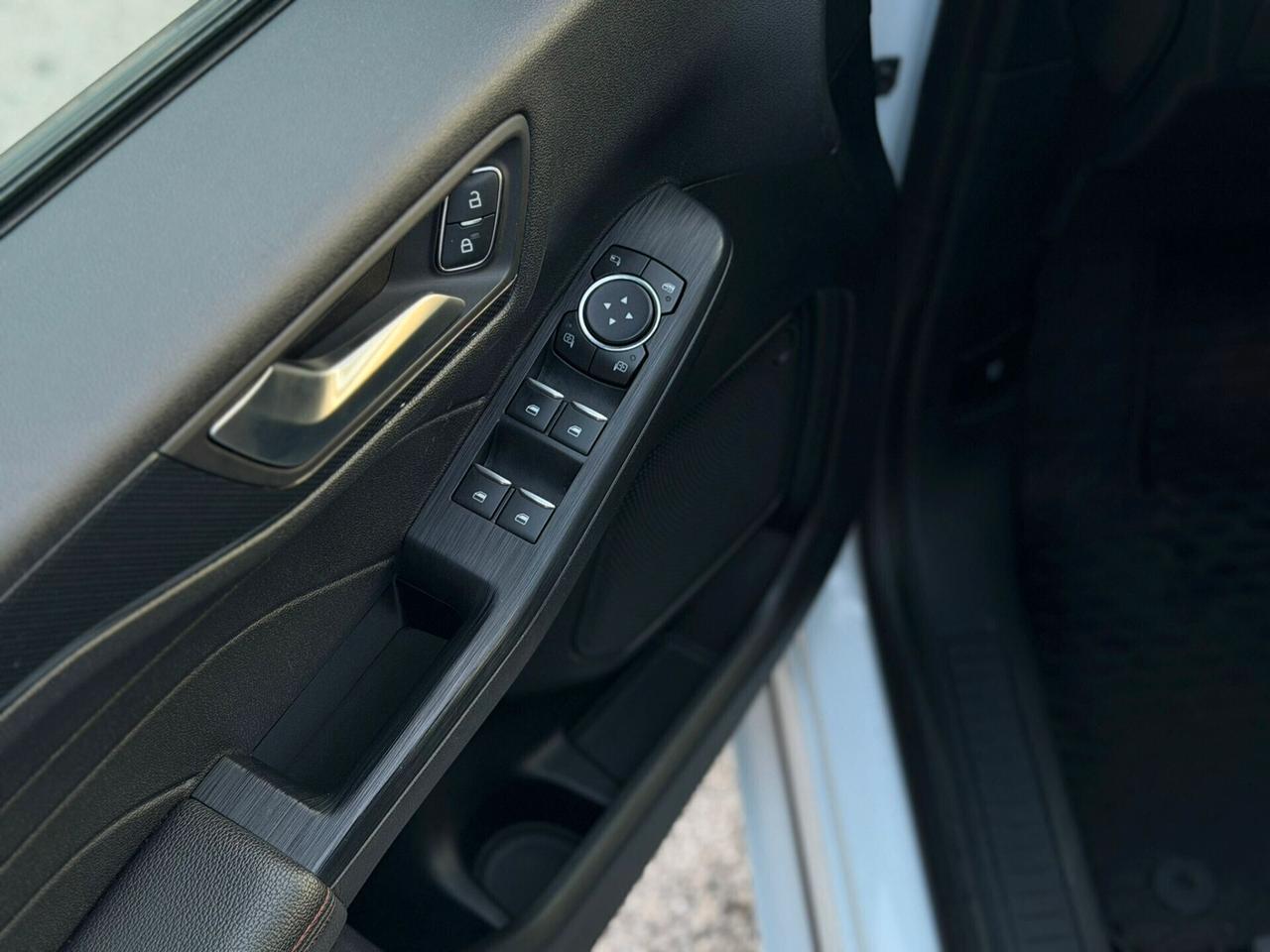 Ford Kuga 1.5 EcoBlue 120 CV 2WD ST-Line X automatica