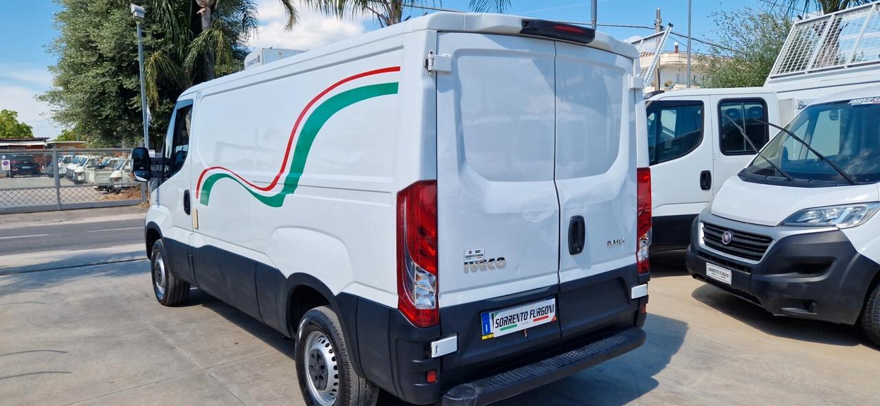 IVECO DAILY 35S12 FRIGO ATP PRESA RETE -2.3 MJT 120 CV