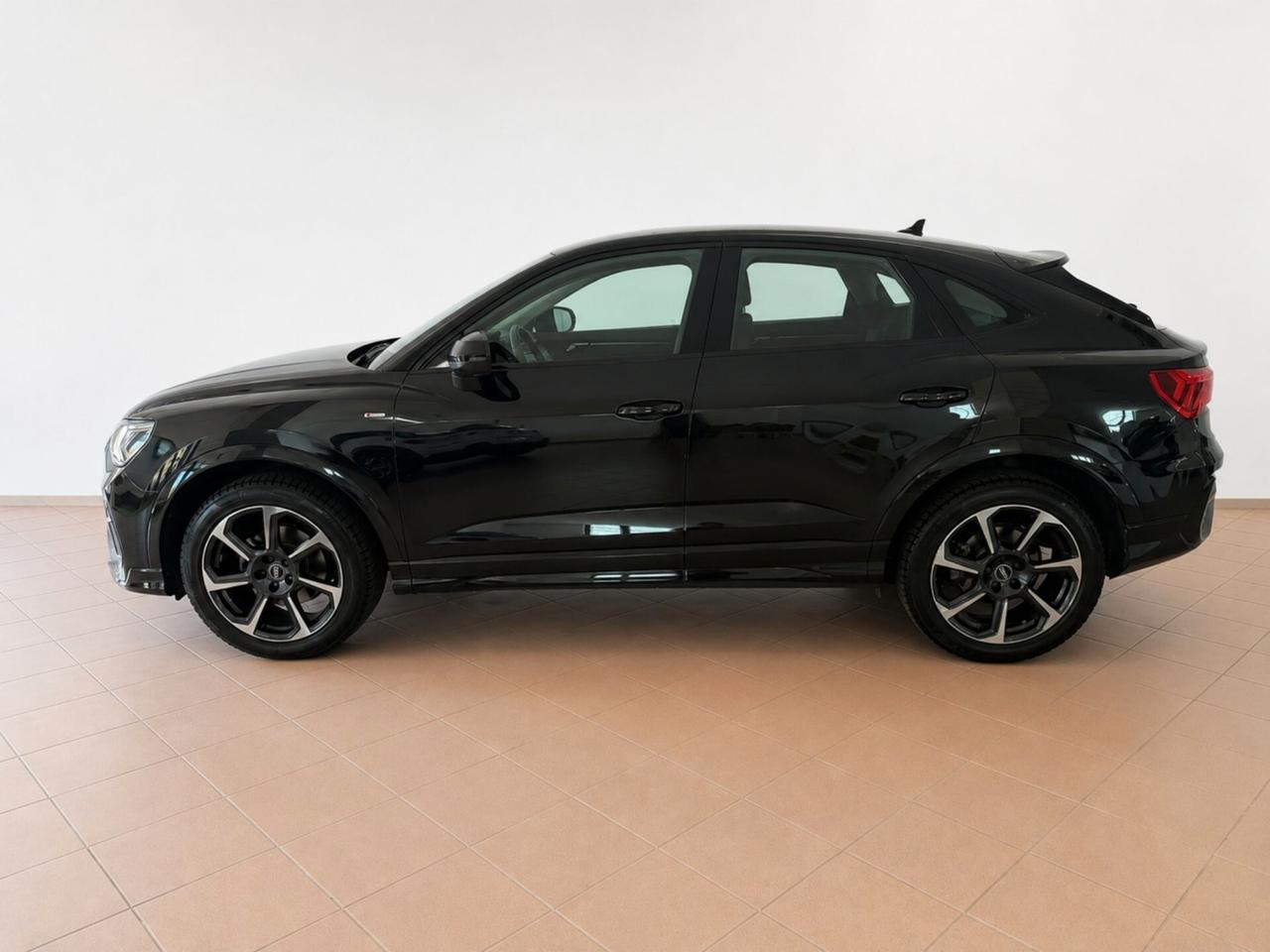 Audi Q3 SPB 35 TDI S line edition