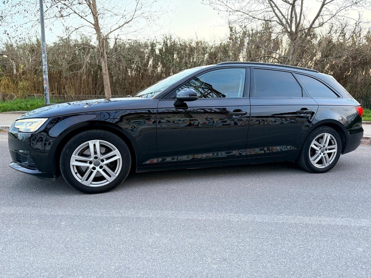 Audi A4 2.0 Tdi 150cv TETTO Gancio Traino STRAFULL