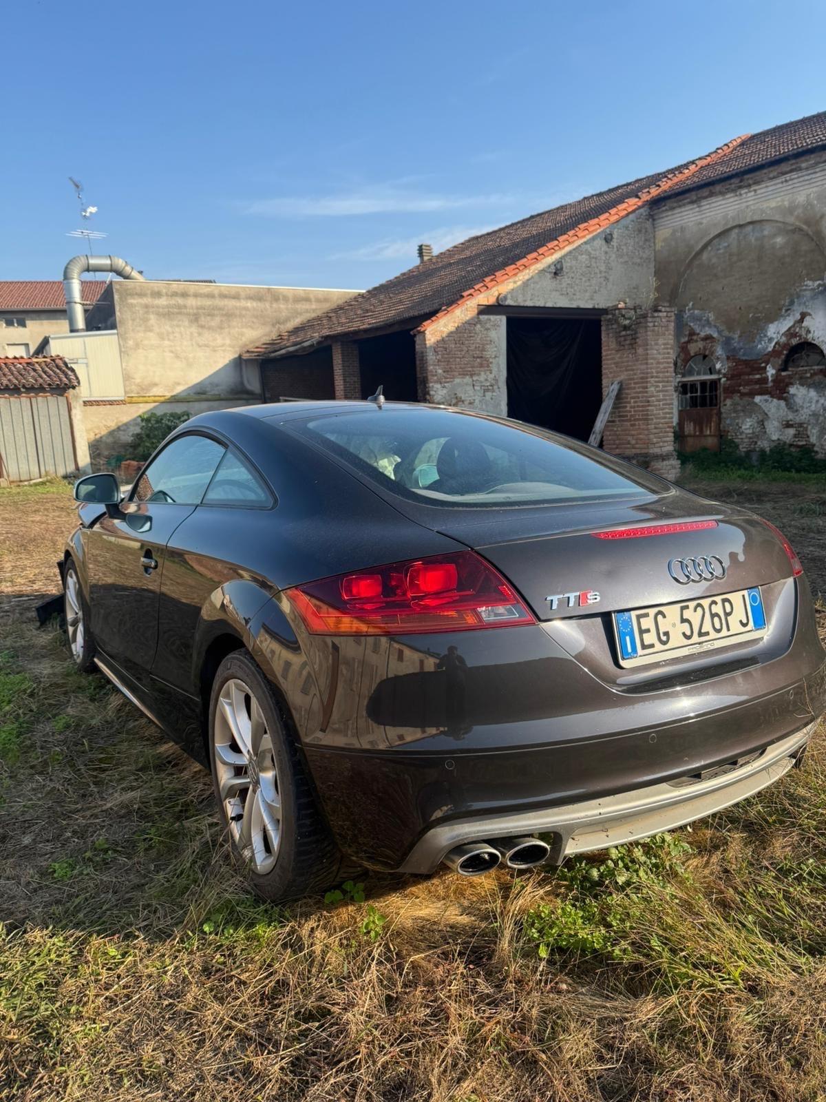 Audi TT TTS Coupé 2.0 272 CV TFSI quattro S tronic