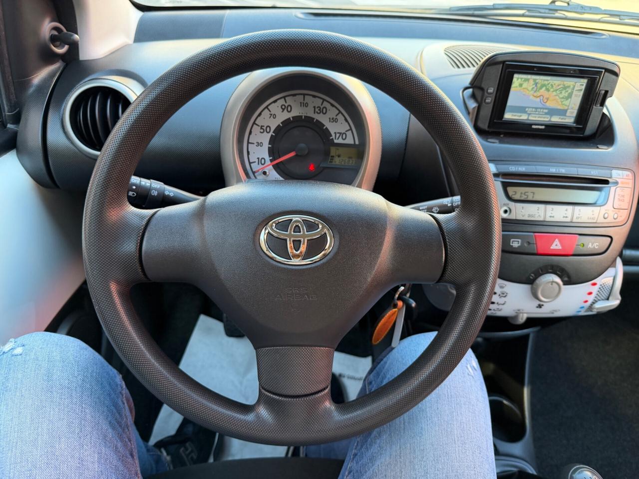 TOYOTA AYGO 1.0 NEOPATENTATI 5 PORTE