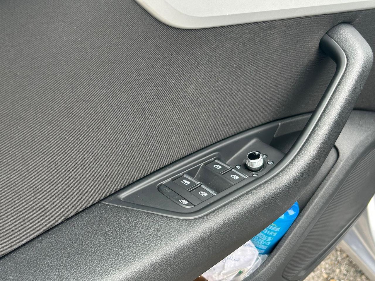 Audi A4 Business 2.0 30 TDI MHEV #9673