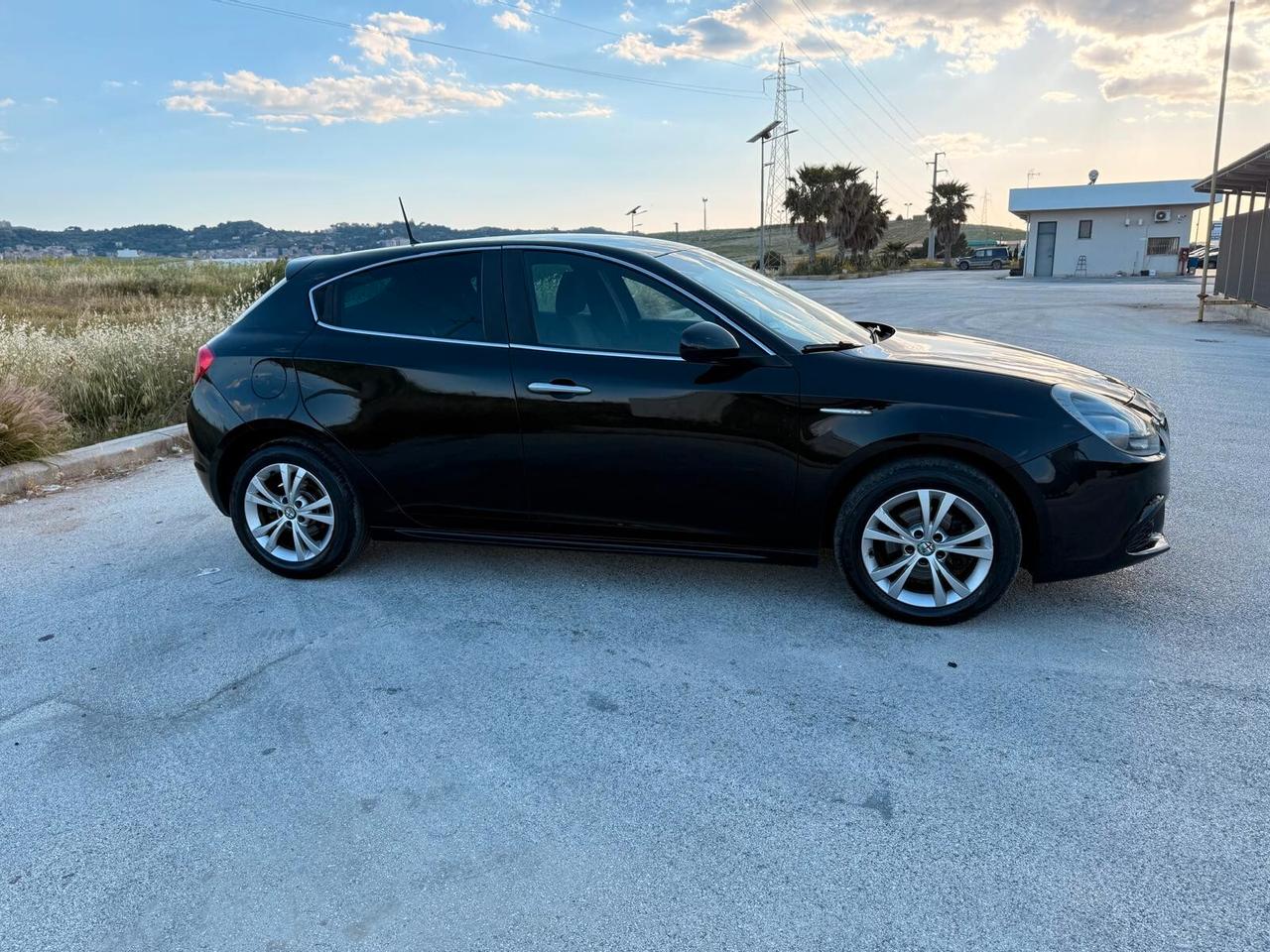 Alfa Romeo Giulietta 1.6 JTDm-2 105 CV Progression