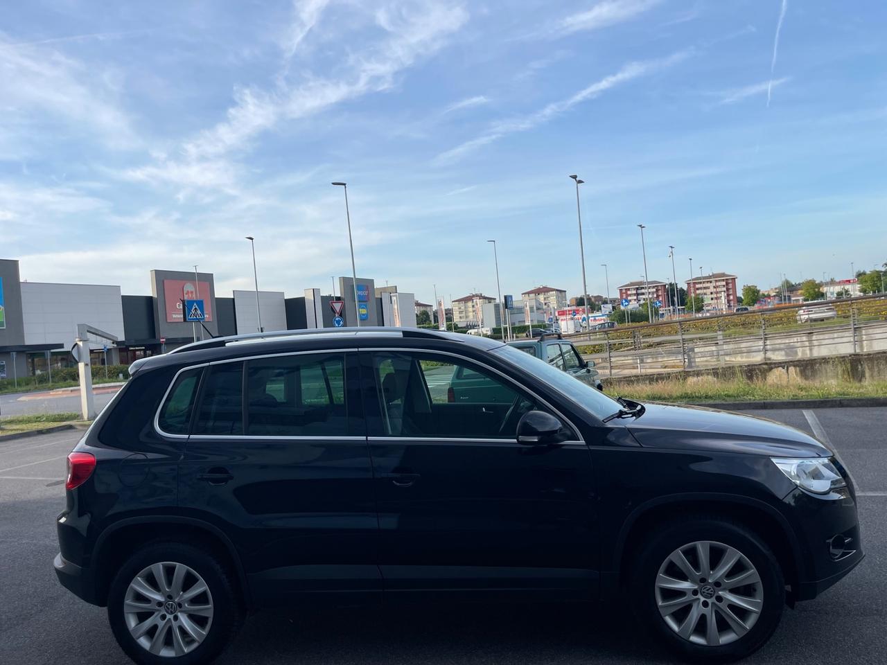 Volkswagen Tiguan 2.0 TDI DPF 4MOTION Sport & Style
