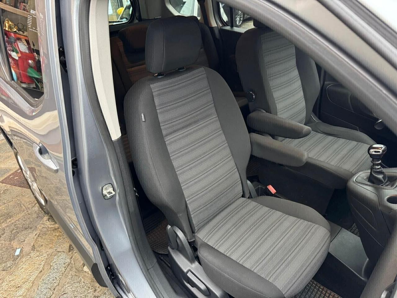 OPEL COMBO LIFE 1.5D 100cv ADV N1 NEOPAT IVA COMPRESA