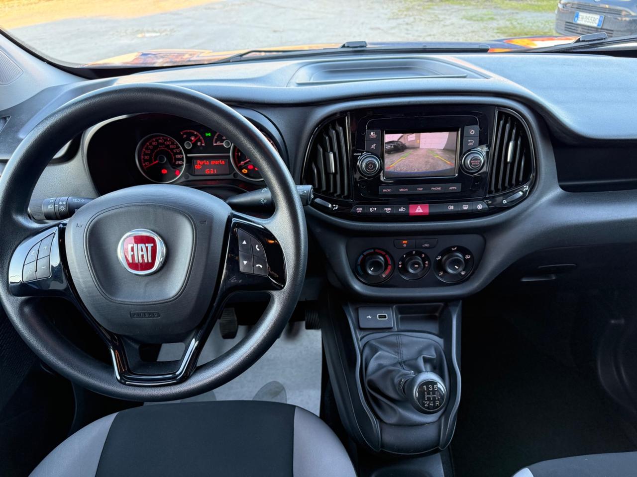 Fiat DOBLÓ 5 posti n1 autocarro