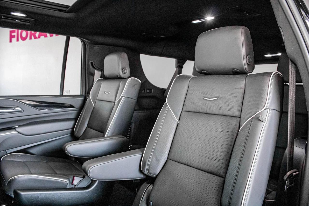 Cadillac Escalade ESV Sport