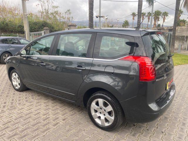 PEUGEOT 5008 1.6 HDi 115CV Business 7 posti