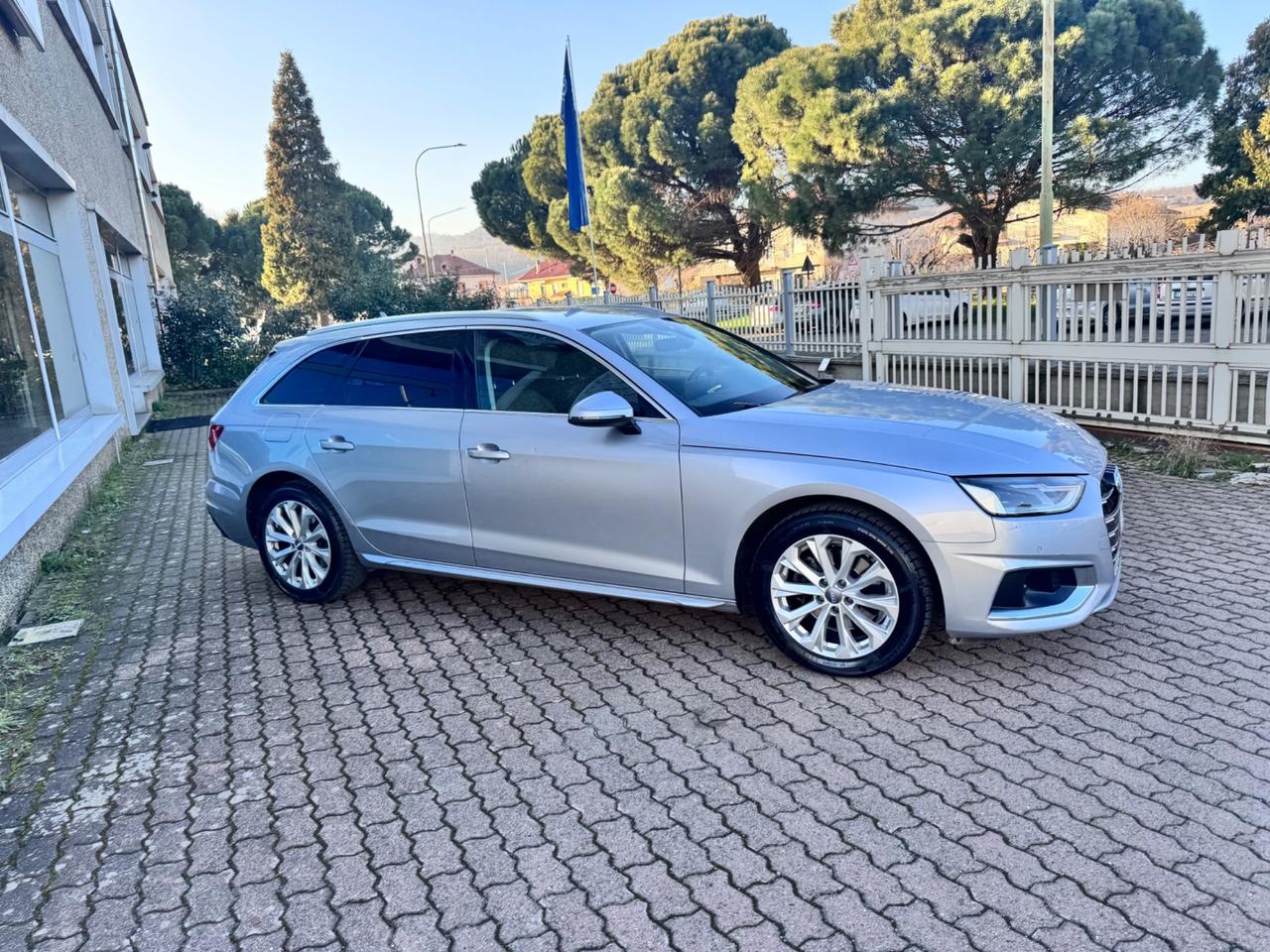 Audi A4 35 TDI/163 CV S tronic Business Advanced