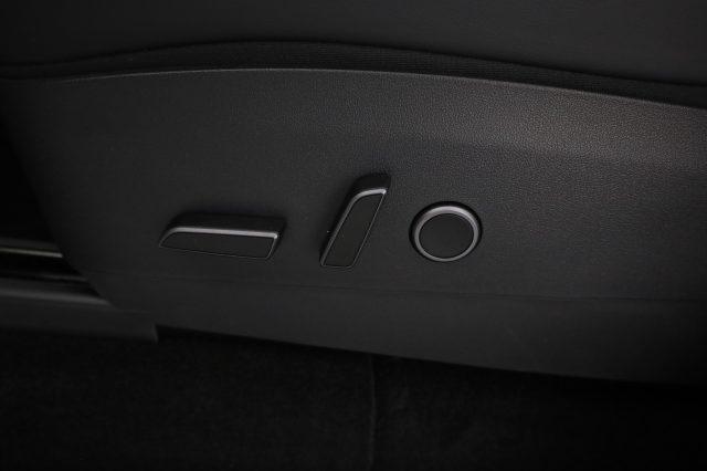 TESLA Model Y Model Y Long Range AWD