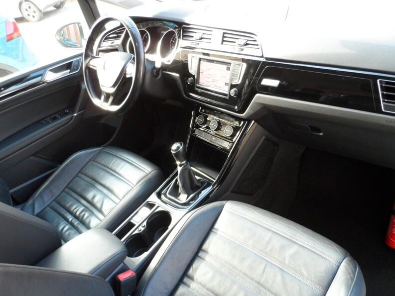 Volkswagen Touran 1.6 TDI 110 cv Comfortline 5 posti