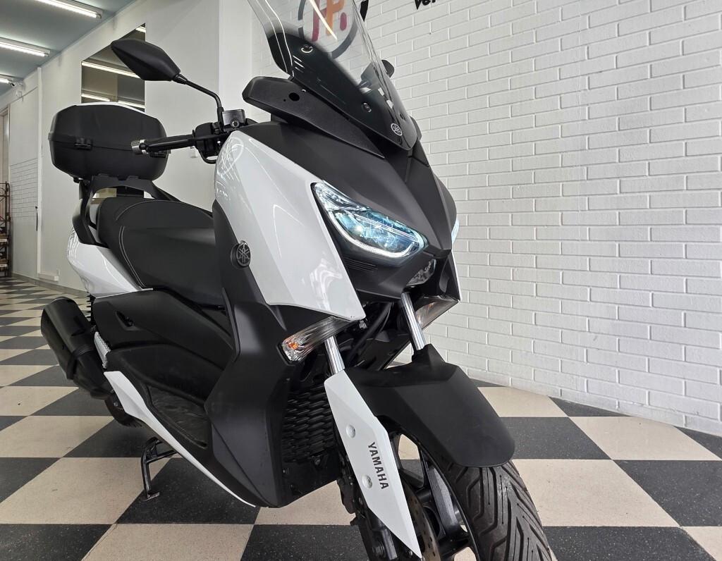Yamaha X-Max 300 ABS PARI AL NUOVO