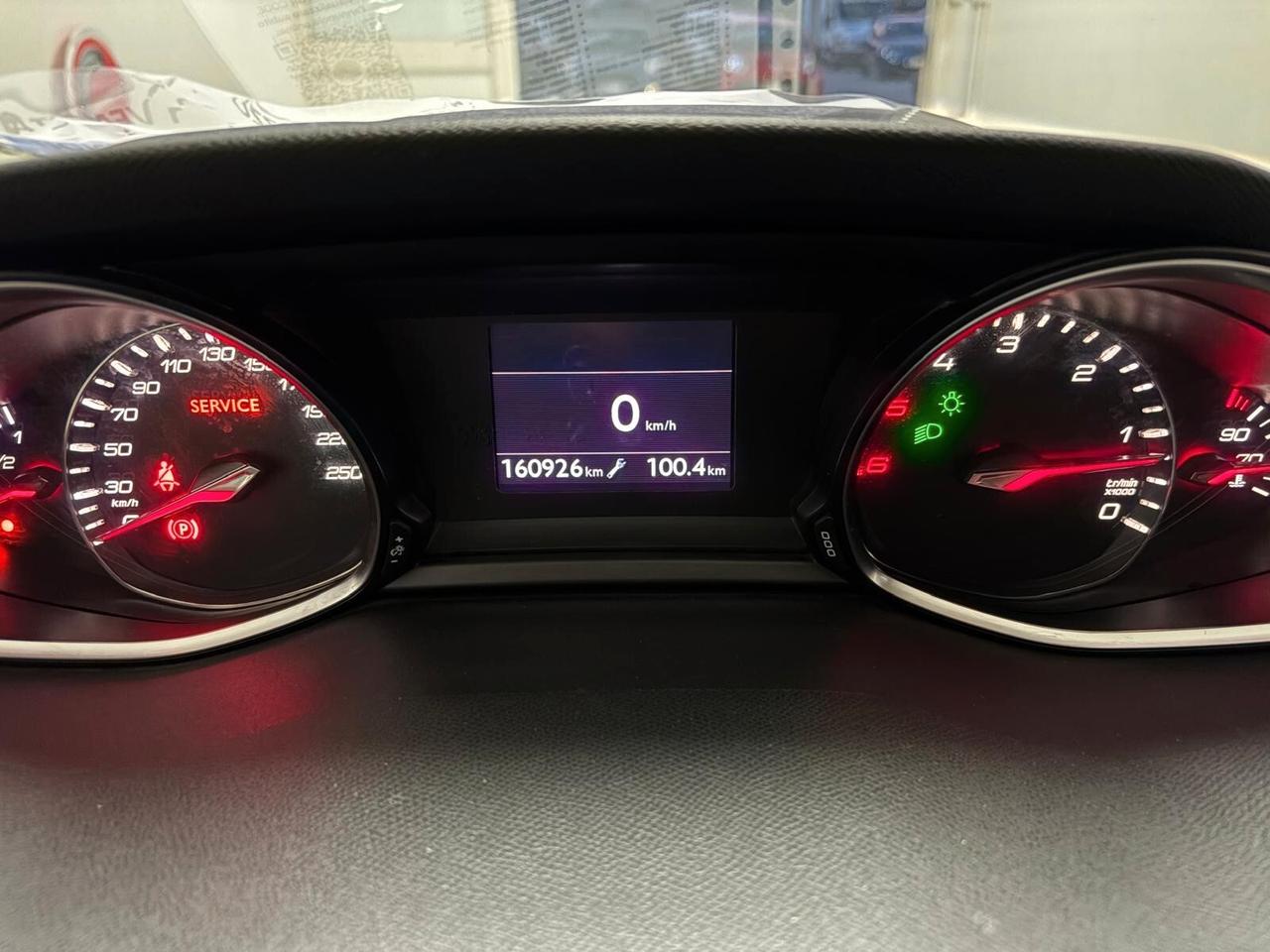 Peugeot 308 1.6 e-HDi 115cv Allure