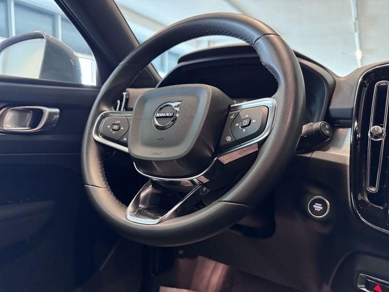 Volvo XC40 Recharge T4 Plug-in Hybrid auto Recharge Core