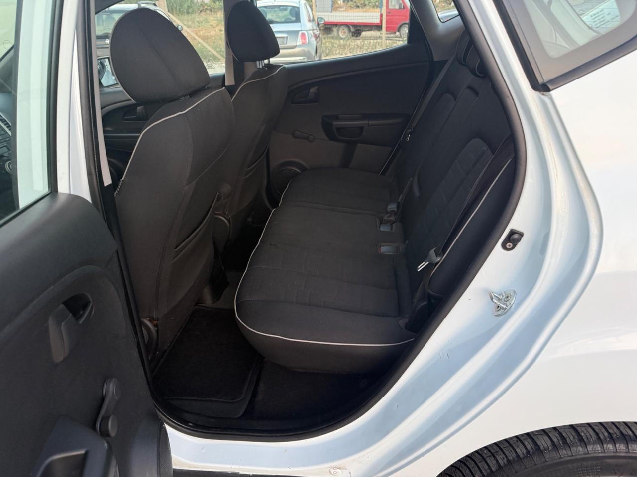 Kia Venga 1.4 CRDi 90CV Active