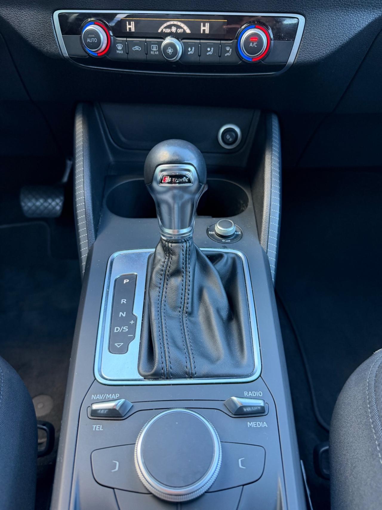 Audi Q2 1.6 TDI S tronic line Edition