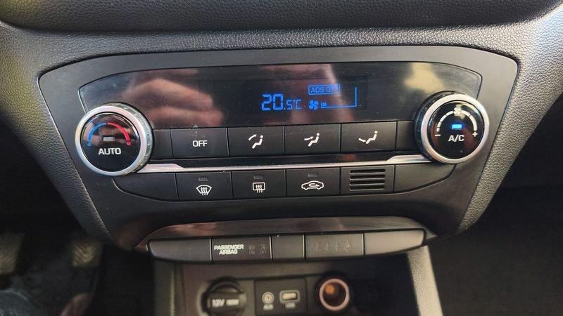 Hyundai i20 1.2 MPI 84cv Coupe Sport