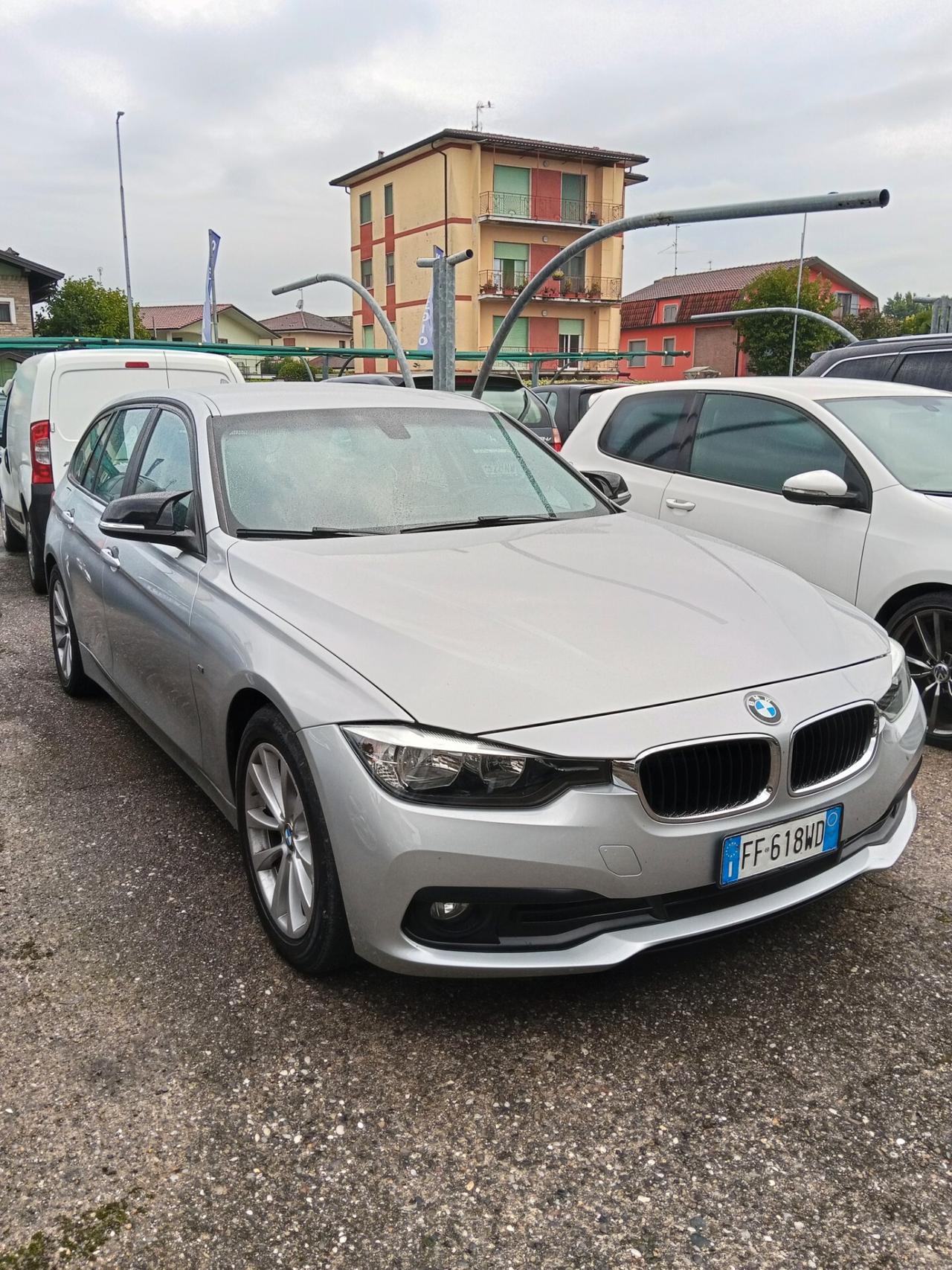 Bmw 320 320d Touring Business Advantage aut.