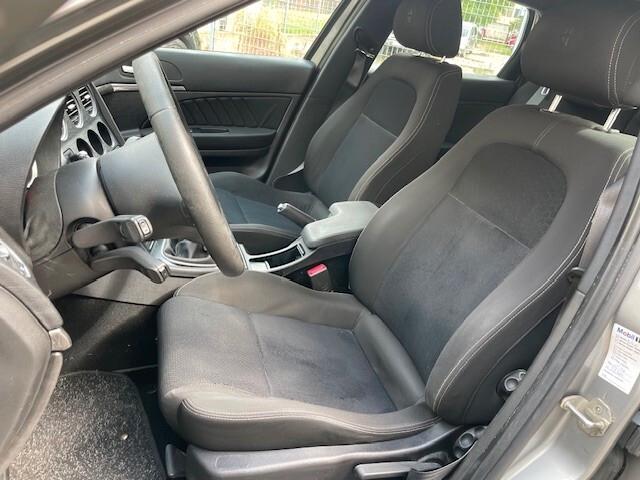 Alfa Romeo 159 2.0 JTDm Sportwagon Distinctive