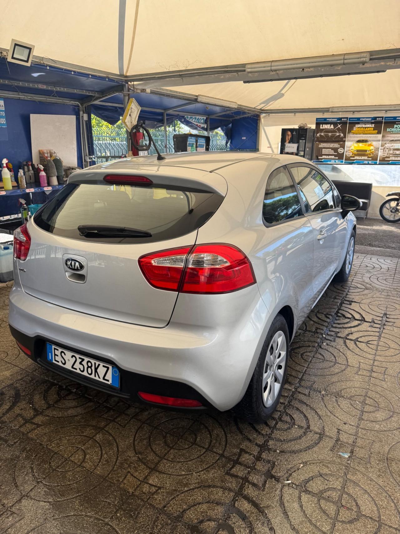 Kia Rio 1.2 CVVT 3p. GPL Active