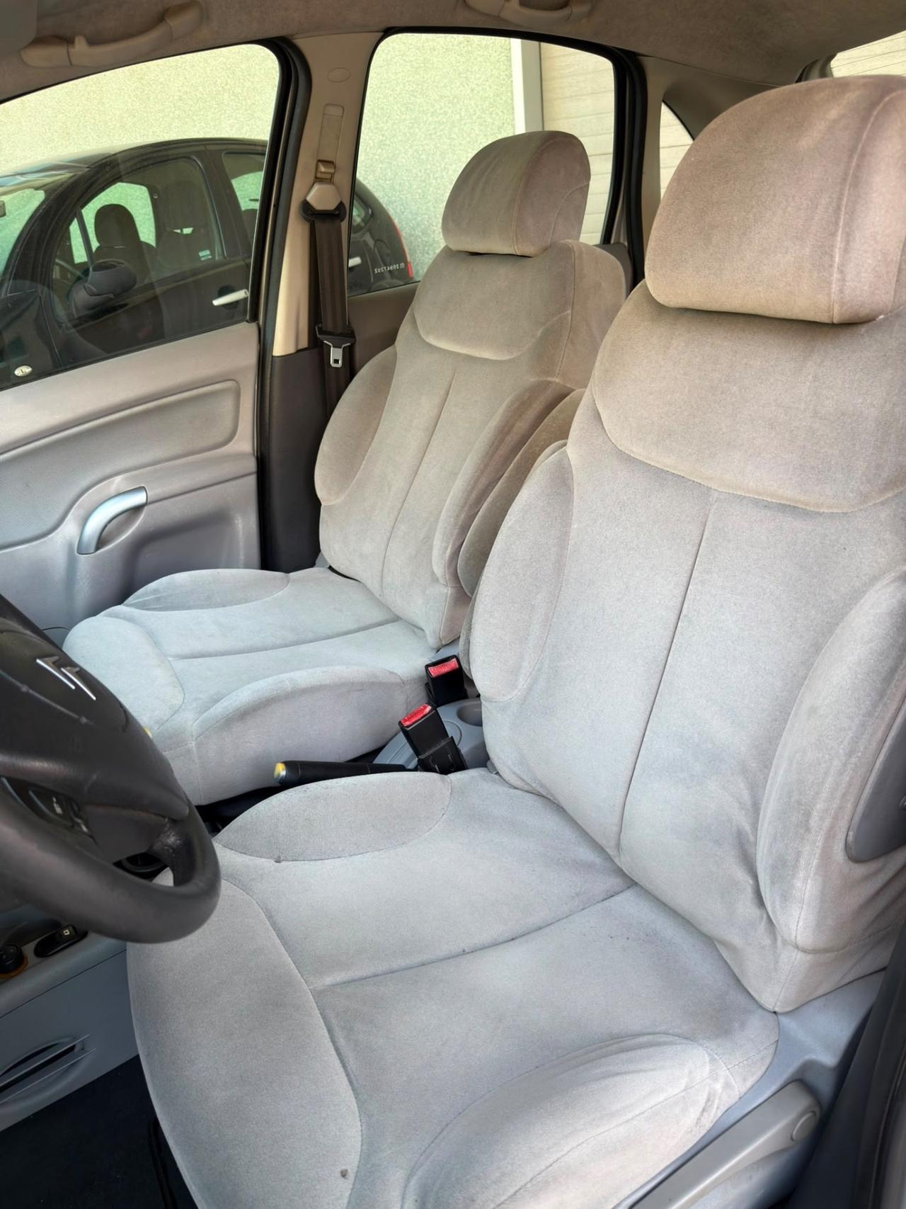 Citroen C3 1.4 HDi 70CV Exclusive