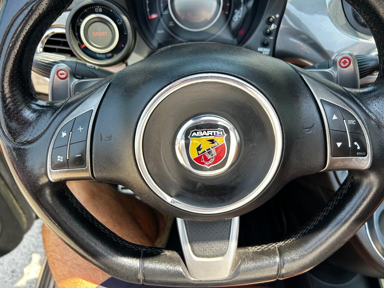 Fiat 500 C Abarth 1.4 T-Jet 140cv