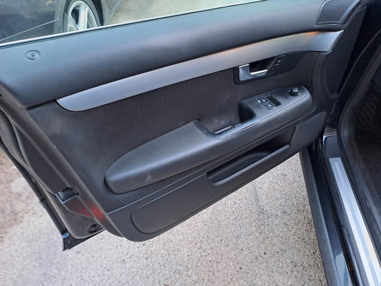 Audi A4 1.9 TDI 116 CV Ambiente