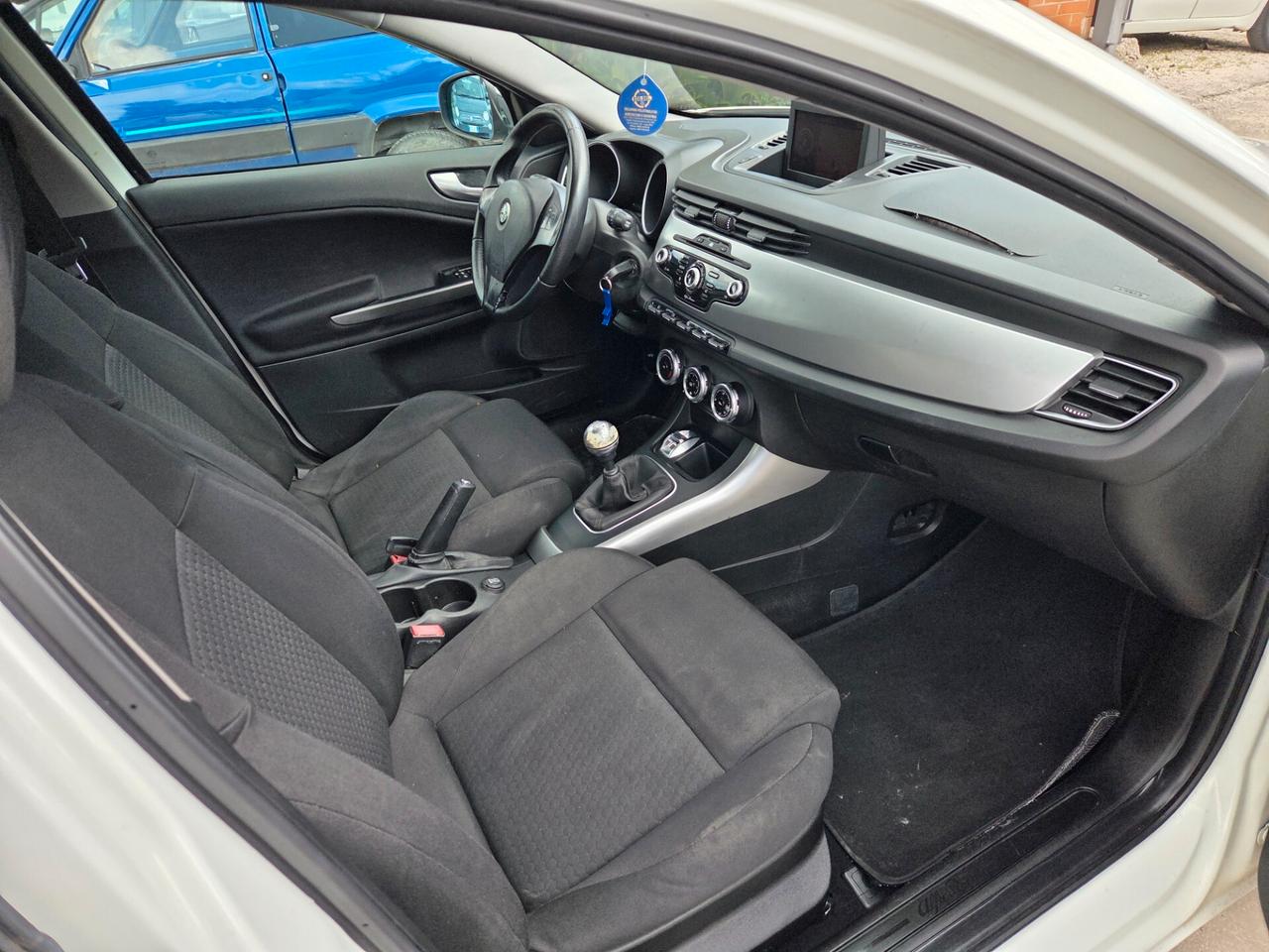 Alfa Romeo Giulietta 1.6 JTDm-2 105 CV - PERFETTA