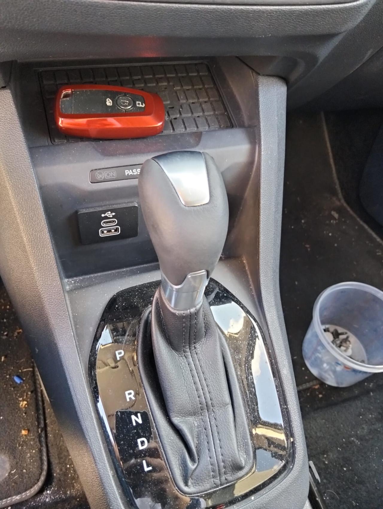 Ford Tourneo Courier 1.0 EcoBoost 2025 SINISTRATO