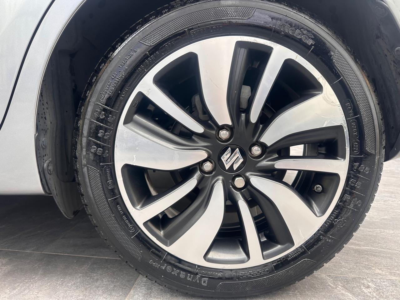 Suzuki Swift 1.0 Boosterjet Hybrid S