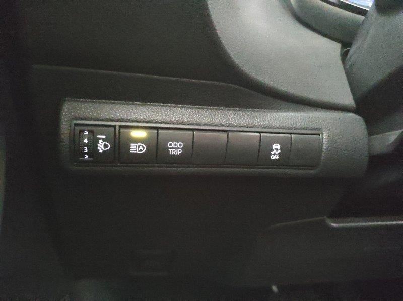 TOYOTA Corolla (2018-->) - Corolla Active 1.8 Hybrid