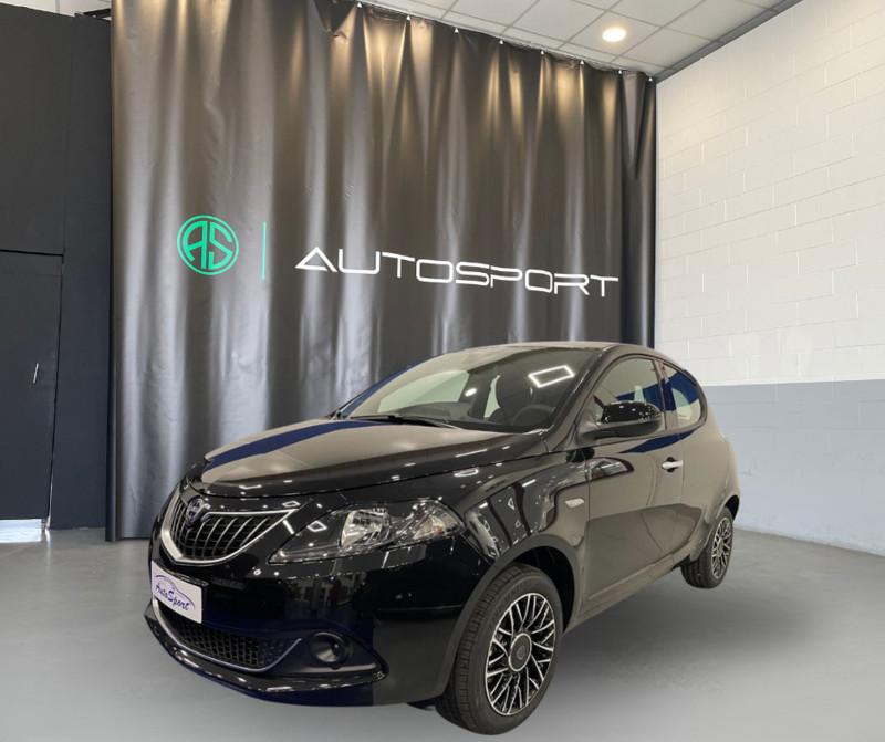 Lancia Ypsilon 1.0 FireFly 5 porte S&S Hybrid Platino