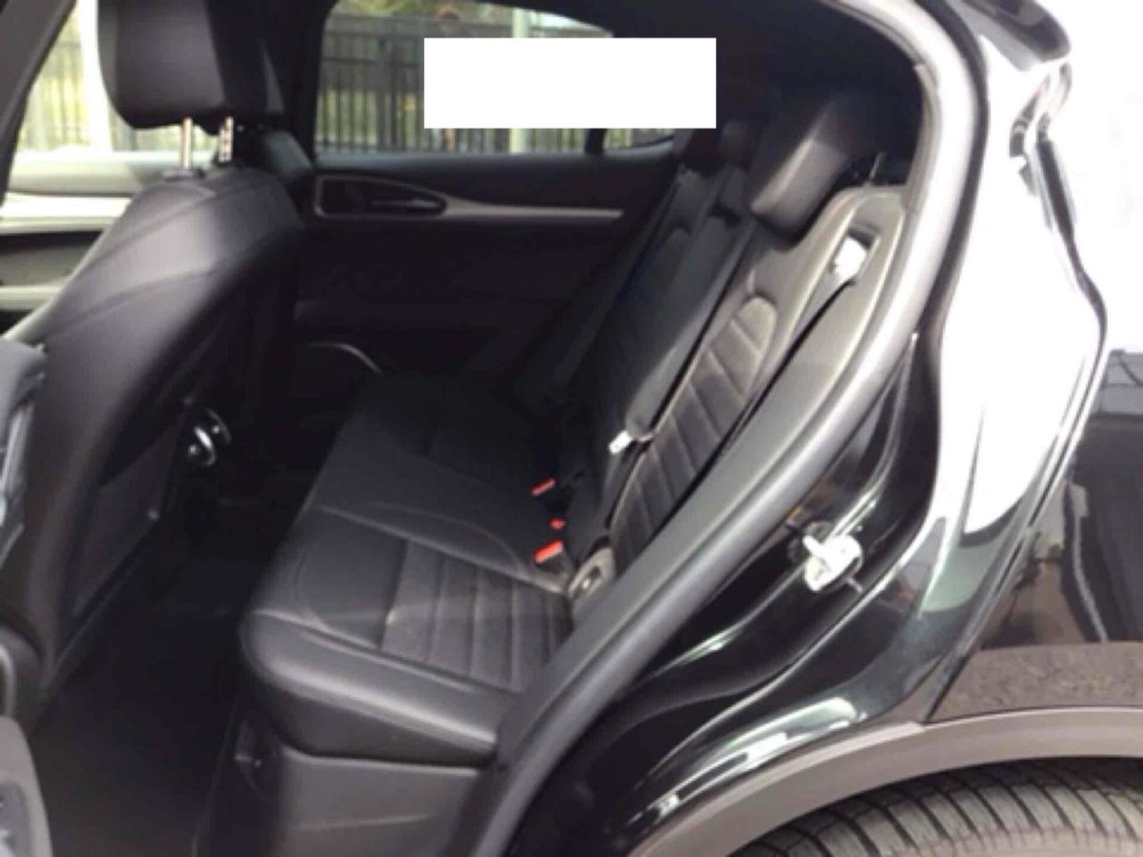 ALFA ROMEO STELVIO 2.2 TURBODIESEL 190CV AT8 Q4 SPRINT ( BIXENO - PADDLE AL VOLANTE - ACTIVE CRUISE - NAVI - MIRROR - PDC - TELECAMERA POST. - CERCHI 18 )