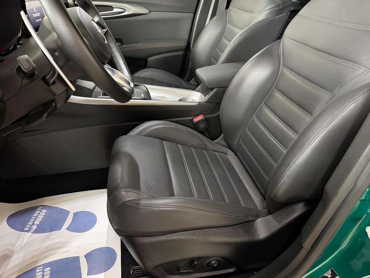 Alfa Romeo Tonale 1.6 diesel 130 CV TCT6 Veloce Verde Montreal