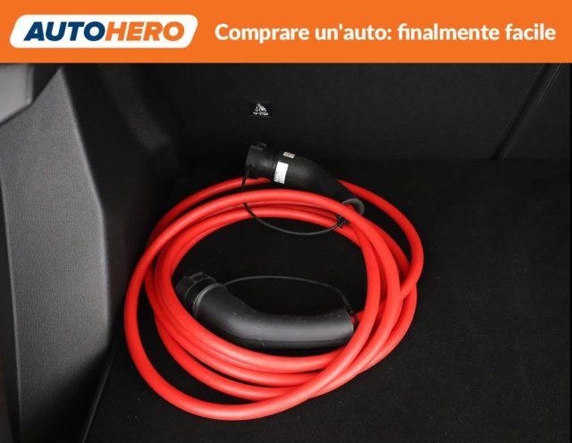 PEUGEOT 2008 motore elettrico 156 CV GT