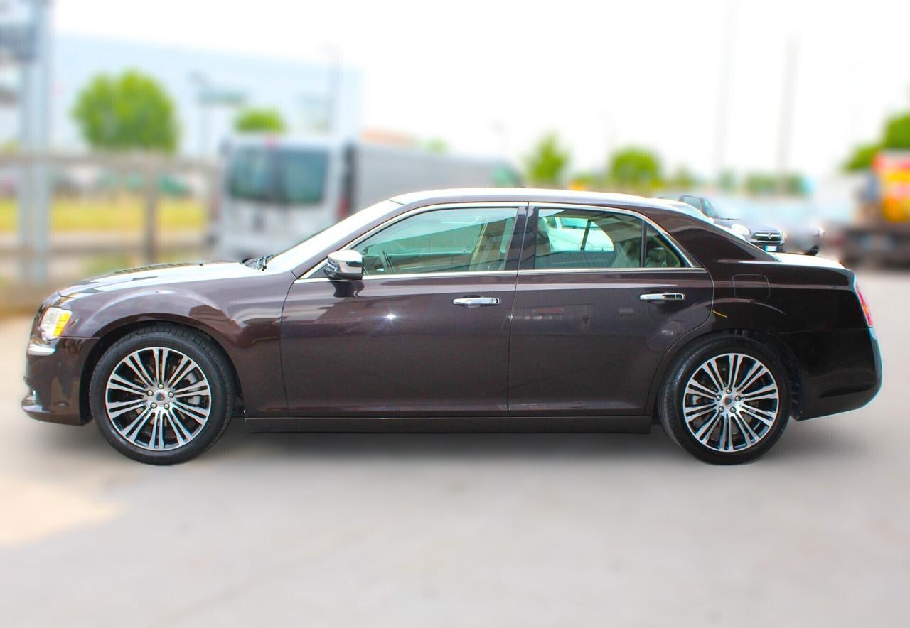 Lancia Thema 3.0 V6 Multijet II 239 CV Executive