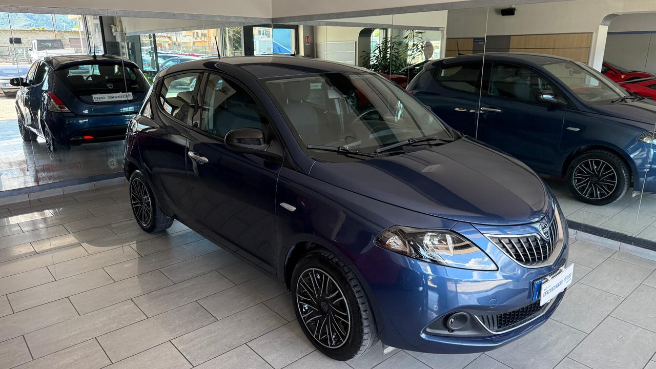 Lancia Ypsilon 1.2 69 CV 5 porte GPL Gold Plus