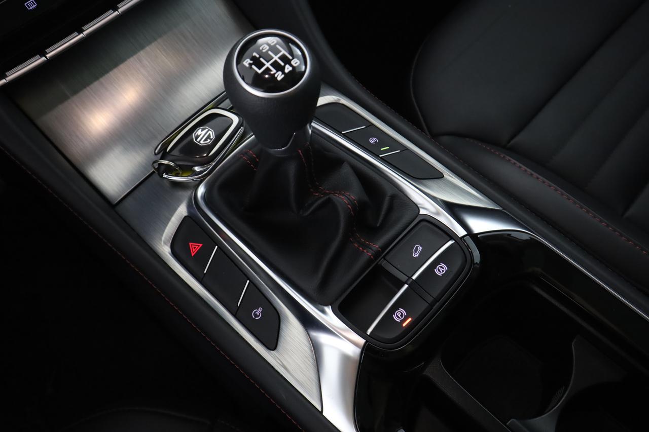 MG HS 1.5T-GDI Luxury