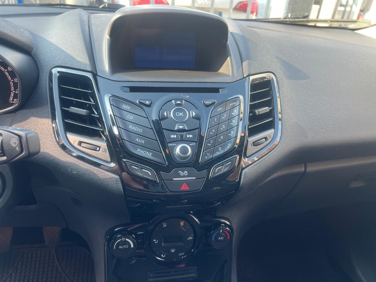 Ford Fiesta 1.2 82 CV 5 porte Titanium