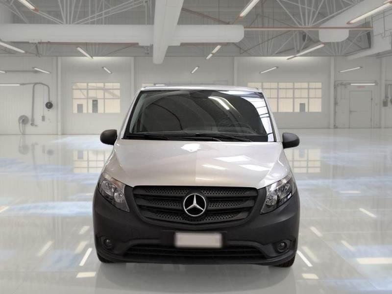 MERCEDES Vito 114 cdi long E6
