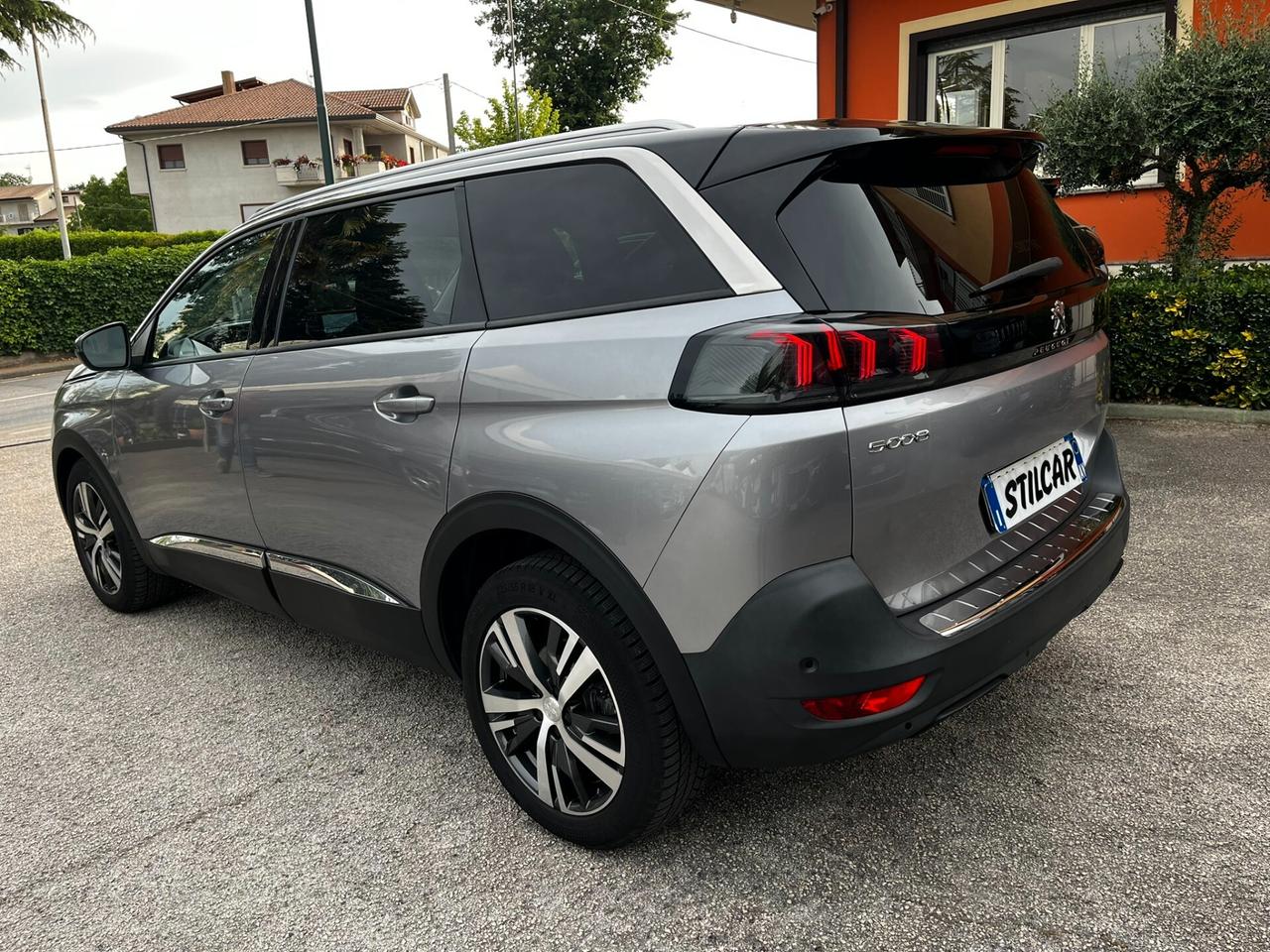 Peugeot 5008 BlueHDi Allure Pack *AUTOCARRO N1*