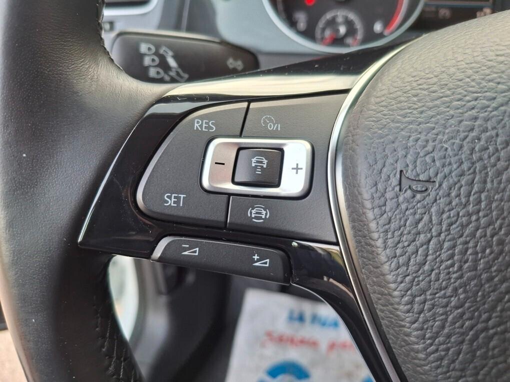 Volkswagen Golf 7.5 2.0 TDI 150cv DSG 12/2019