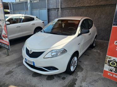 Lancia Ypsilon 0.9 Metano 2016