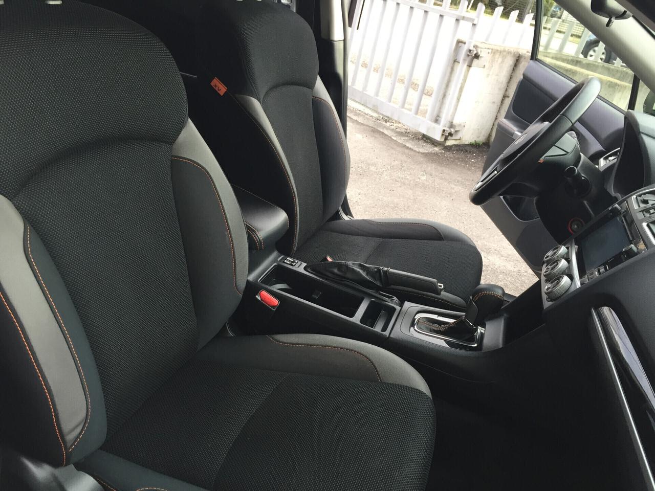 Subaru XV 1.6i Style 4X4 LINEARTRONIC 115 CV