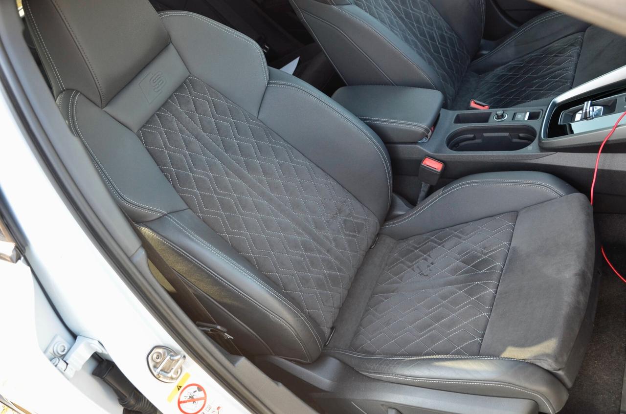 AUDI S3 SPORTBACK 2.0 TFSI QUATTRO 310cv S-TRONIC, FULL OPTIONAL, TETTO, MATRIX, SCARICO, HARMAN & KARDON, SEDILI ELETTRICI, 19", PERMUTE