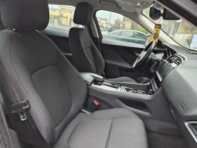 Jaguar F-Pace 2.0d i4 Portfolio awd 180cv auto my19